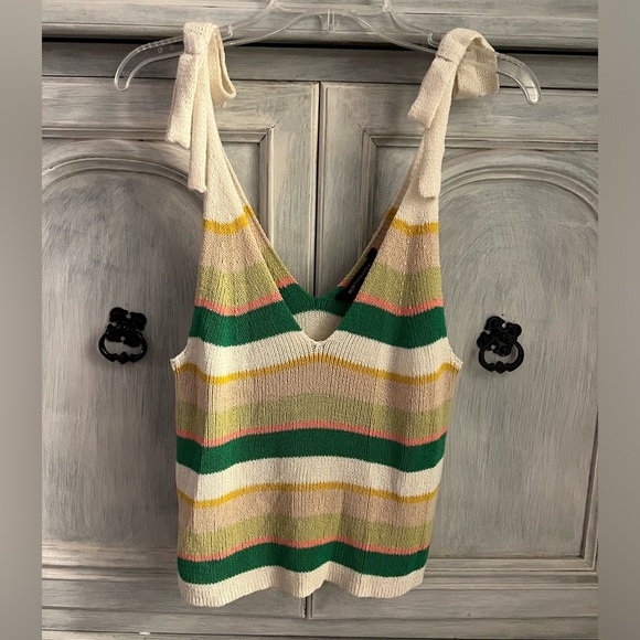 BCBGMaxAzria Colorful Striped Ribbed Knit V-Neck Sweater Bow Tank - Picture 3 of 8